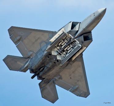 F-22 Raptor - Weapon Bay