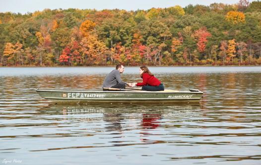 Engaged Couple Enjoy A Day Out Refreshing First Date  - Zagros Photos